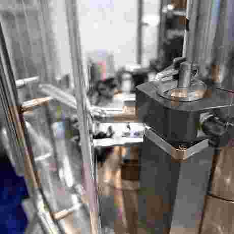 NJP-7500全自动硬胶囊充填机