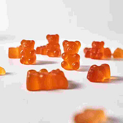 Delicious Fruit-Shaped Gummies Jelly Pineapple Peeling Candy with Fruity Flavor in an Attractive Bottle Packaging