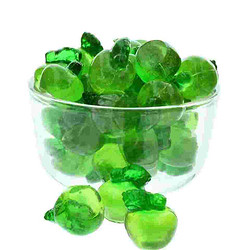 Delicious Fruit-Shaped Gummy Jelly Pineapple Peeling Candy with Fruity Flavor in an Attractive Bottle Packaging