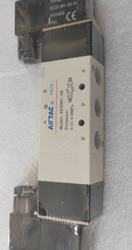 电磁阀4V330C-08