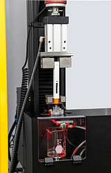 Instron 自动注射器试验系统