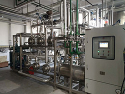 Acetonitrile Energy-Saving Purification Device