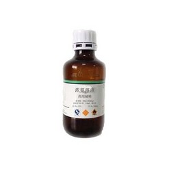 濃氨溶液（氨水）