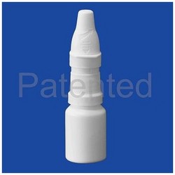 Child resistant nasal spray bottle