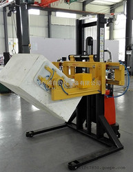 坩堝噴涂電動(dòng)搬運車(chē)、坩堝清洗打磨搬運吸盤(pán)吊具