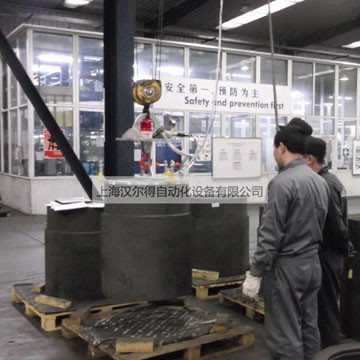 500kg碳素卷吸盘吊具、炭砖搬运吊具车