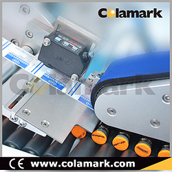 Colamark|达尔嘉 A205R 高速卧式智能贴标入托机