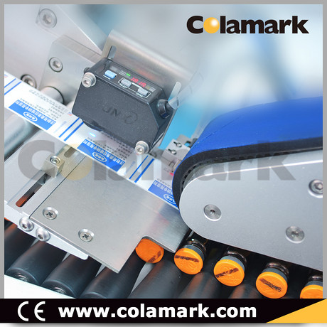 Colamark|达尔嘉 A205R 高速卧式智能贴标入托机