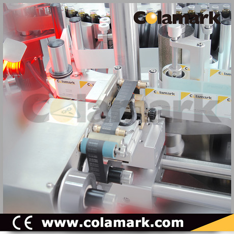 Colamark|达尔嘉 A105 回转式圆瓶智能贴标机