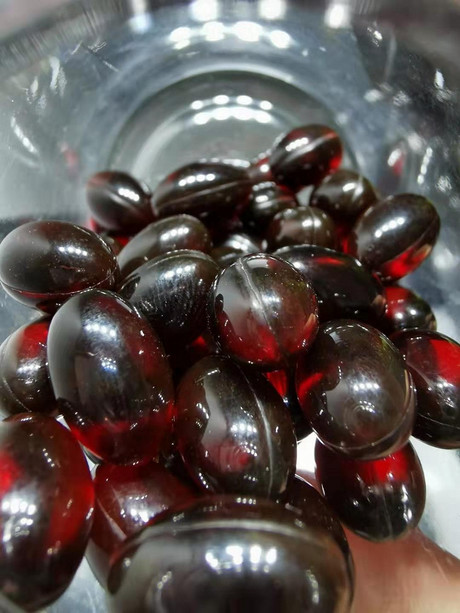 Krill oil softgel