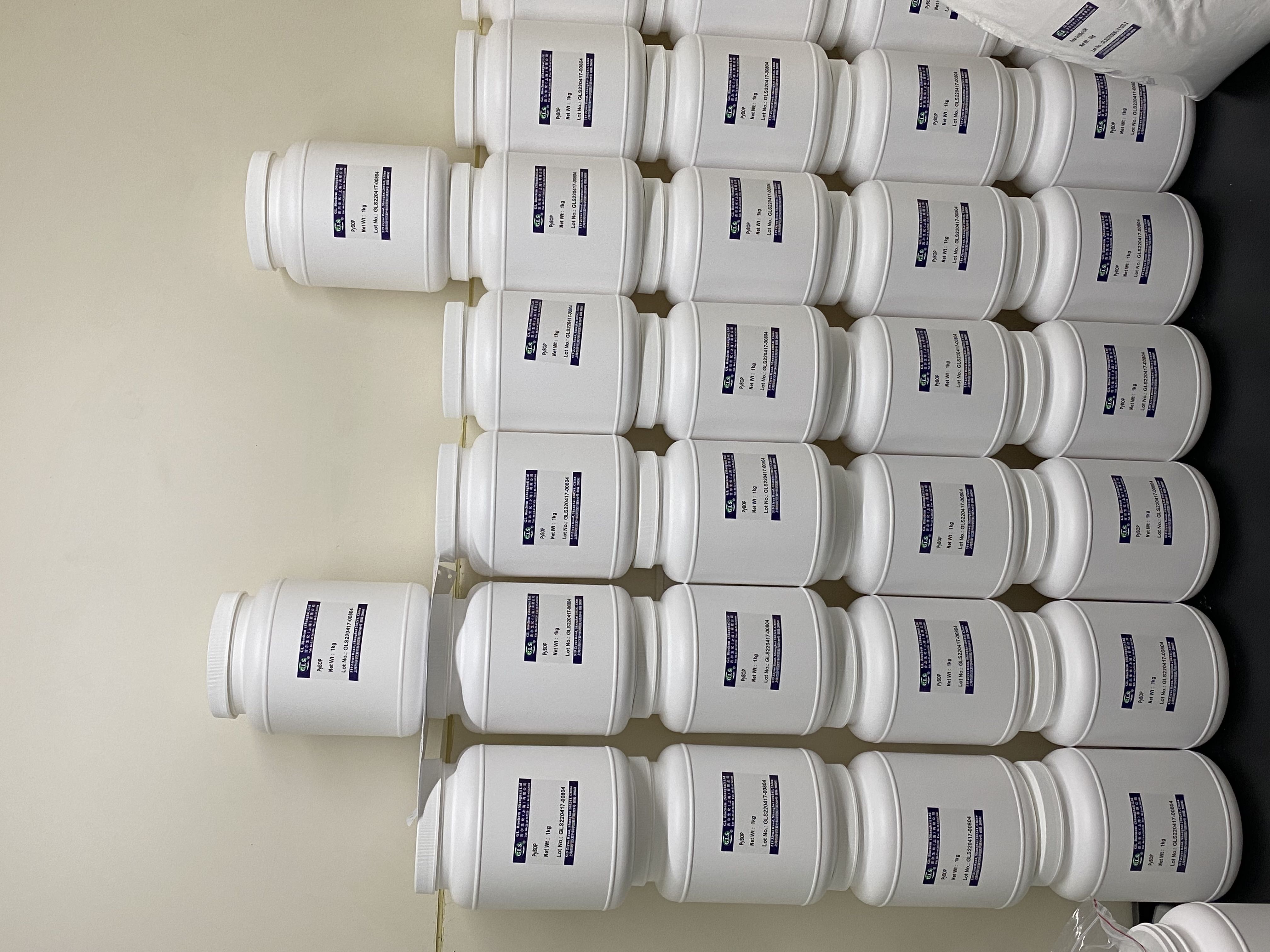 (2S,4S)-3-Benzyloxycarbonyl-4-methyl-2-phenyl-1,3-oxazolidin