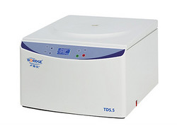 TD5.5 台式大容量离心机