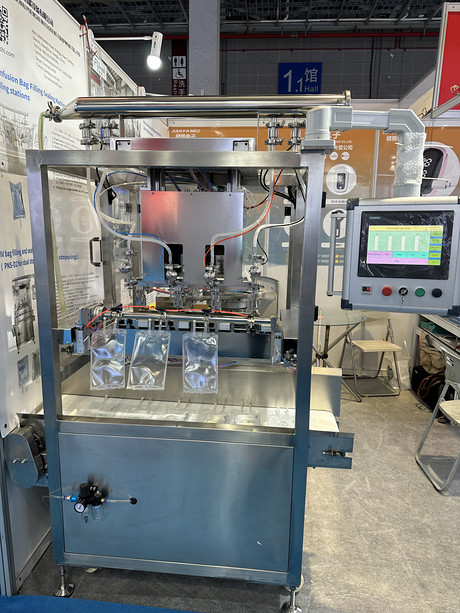 IV Bag filling-sealing machine