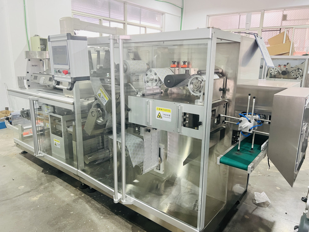 High speed blister packing machine
