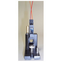 用于 UV-Vis 和 UV-Vis-NIR 光谱仪的液体池支架