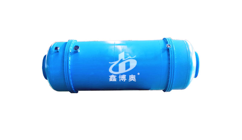 Graphite distillation tower