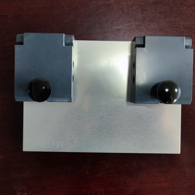 LF-1脂質(zhì)體擠出穩(wěn)定架
