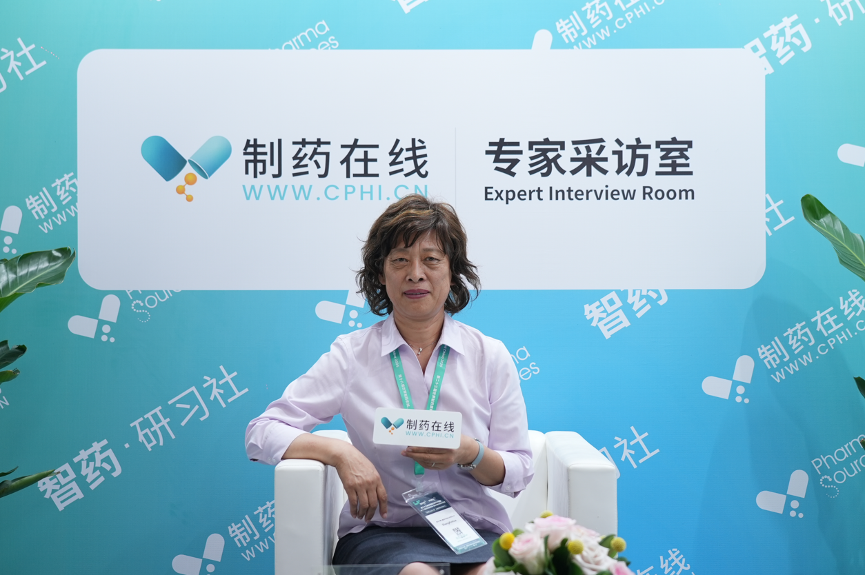 張新華博士