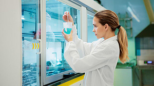 Cell子刊：浙江大學(xué)孔娜團(tuán)隊(duì)開(kāi)發(fā)“以癌治癌”策略，防止癌癥復(fù)發(fā)