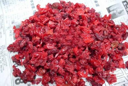 山茱萸泡水喝的功效主要表现在那些方面