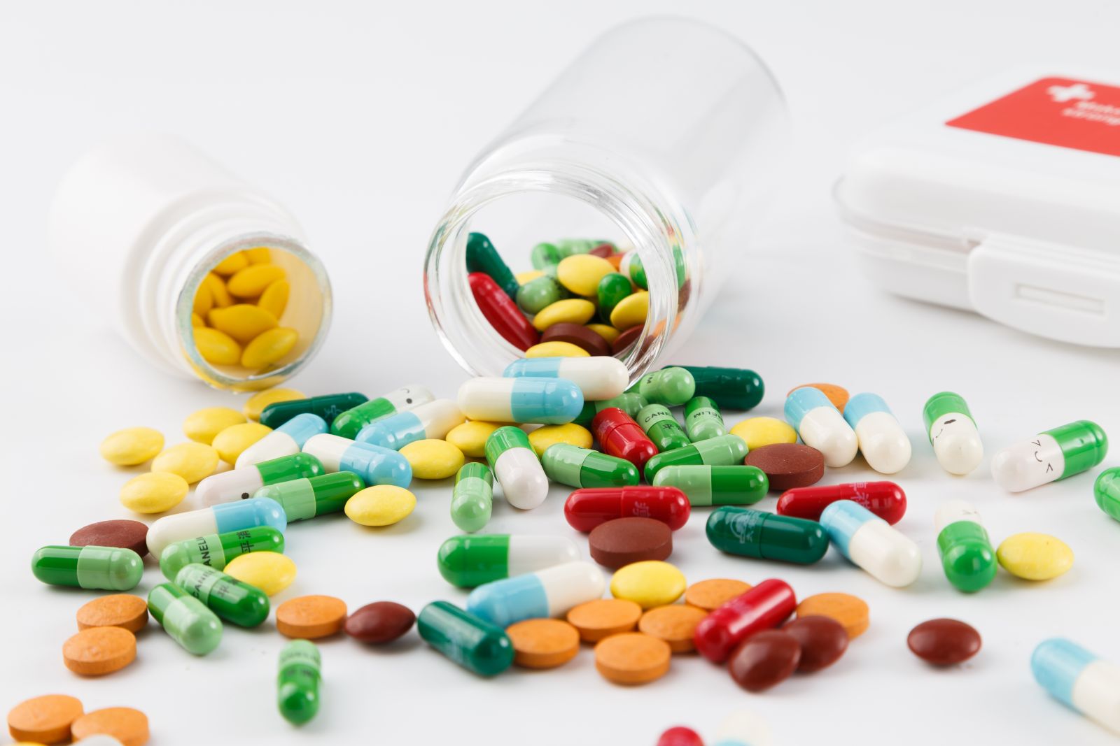 Helping the anti-parasitic medicine go down