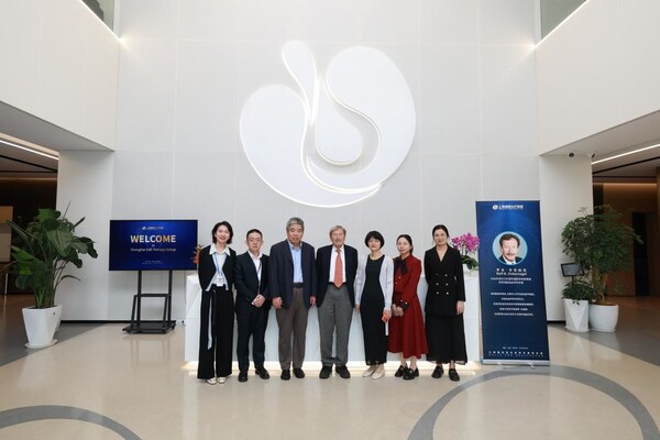 在上海細胞治療集團做學術報告